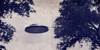 ufo1.jpg (70699 bytes)