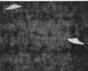 ufo5.jpg (90397 bytes)